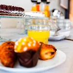 Petit Palais Otel 4*